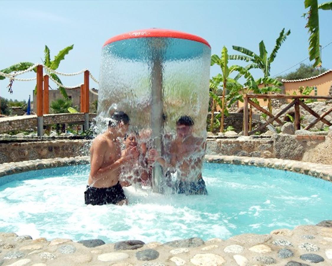 Cliffs Hotel Joppolo Екстериор снимка